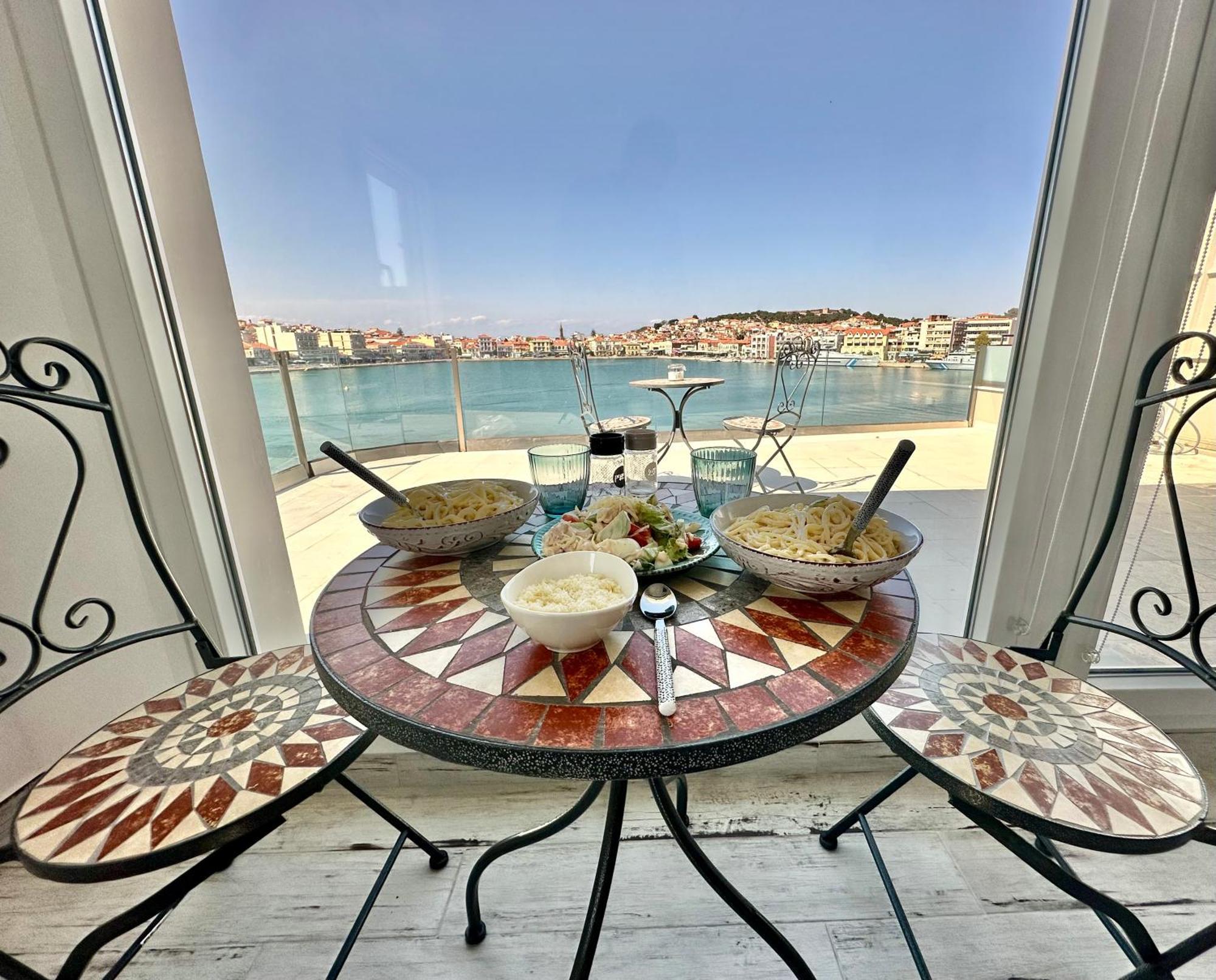 Utopia View Mytilíni 外观 照片